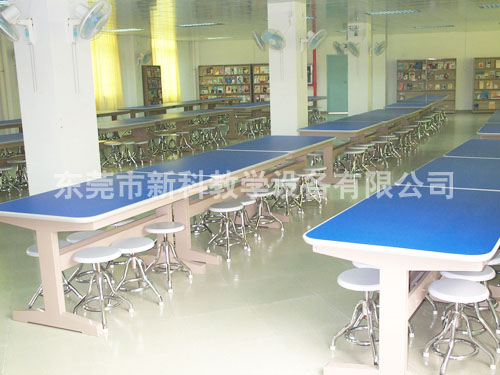 <a href='http://www.jim4jesus.com/chanpin/110-1.html' target='1' style='font-size:18px; font-weight:bold; color:#000000;'>圖書閱覽室</a>8