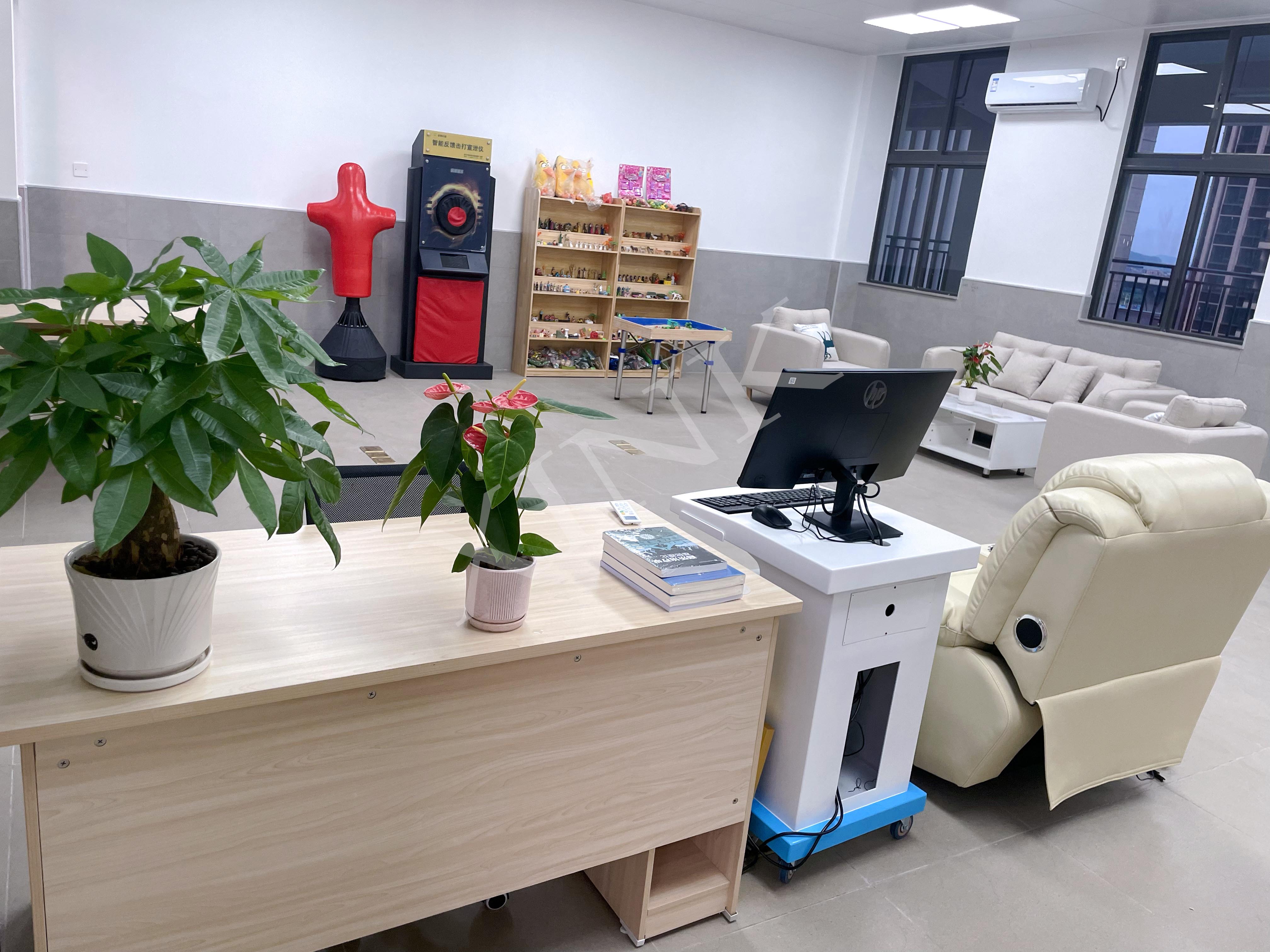 <a href='http://www.jim4jesus.com' target='1' style='font-size:14px; font-weight:bold; color:#0080ff;'>心理咨詢室</a>