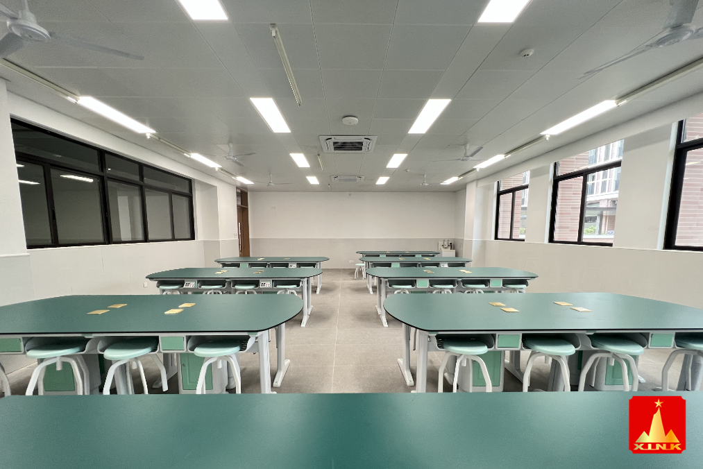 探究<a href='http://www.jim4jesus.com/' target='1' style='font-size:14px; font-weight:bold; color:#0080ff;'>物理實驗室</a>