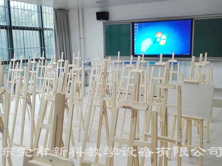 <a href='http://www.jim4jesus.com/chanpin/56-1.html' target='1' style='font-size:18px; font-weight:bold; color:#000000;'>美術功能室</a>